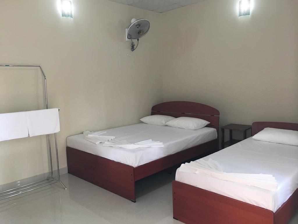 Hotel Lavonka Tourist Rest Anuradhapura Esterno foto