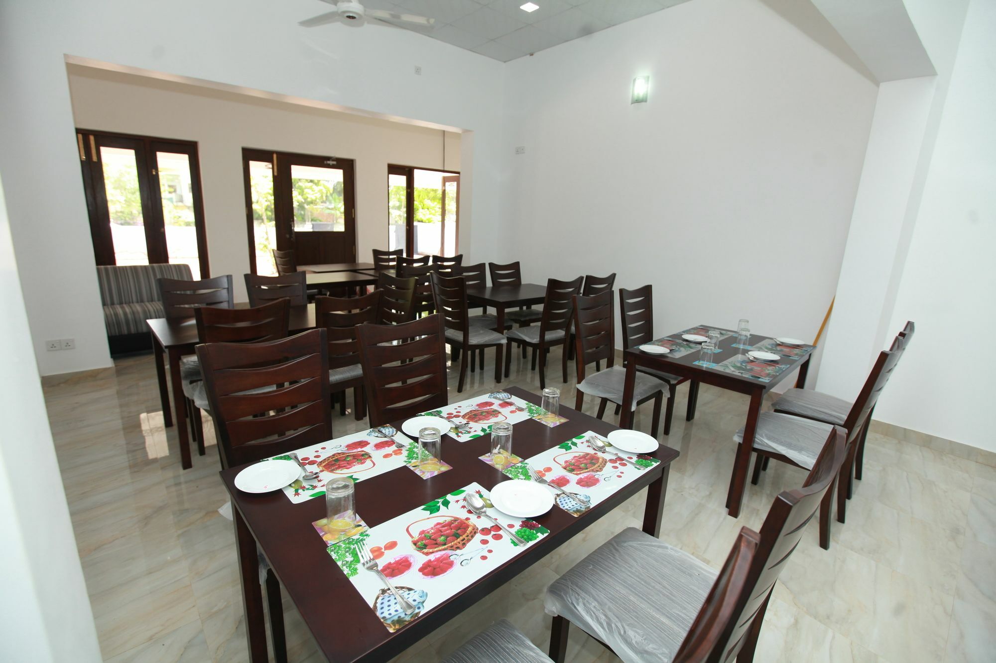 Hotel Lavonka Tourist Rest Anuradhapura Esterno foto